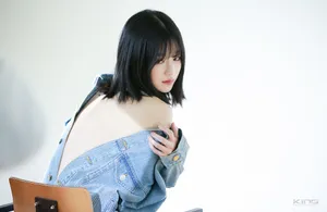 徐睿知性感杂志花絮照图片_2