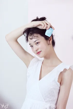 申度贤杂志拍摄花絮照图片_1