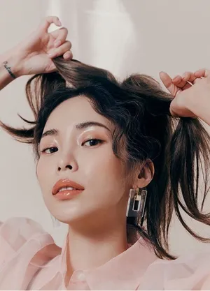 Heize张多慧AMUSE性感图片_5
