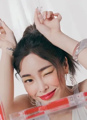 Heize张多慧AMUSE性感图片_7