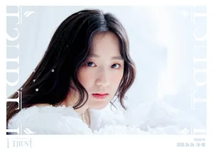韩国新女团gidle性感写真图片_4