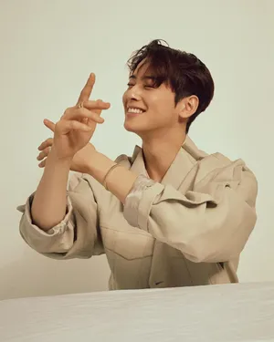 车银优MarieClaireKorea5月刊封面写真_8