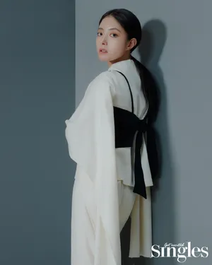 李世荣李世英时尚性感写真图片