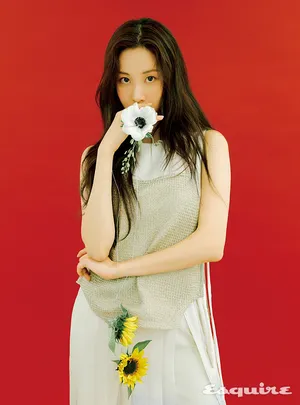 徐贤EsquireKorea5月刊封面写真_2