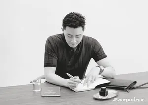 朴叙俊EsquireKorea5月刊写真_8