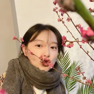 金智媛甜美可爱生活照图片_2
