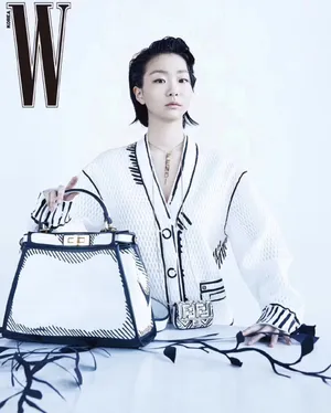 金多美格纹套装甜酷写真图片_2