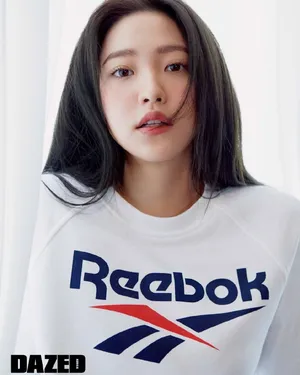 YERI金艺琳DAZED杂志写真图片