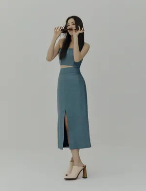 韩国美女明星DARA性感杂志写真_8