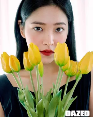 美女歌手YERI性感写真图片_1