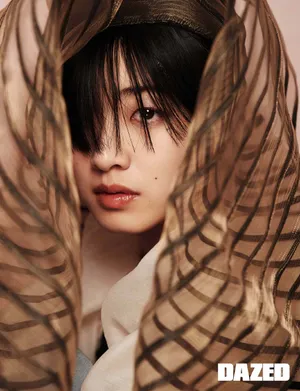 李珠英DAZED性感写真图片_1