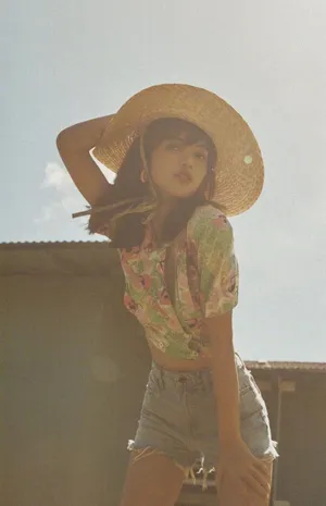 Lisa夏威夷清凉性感写真图片_3