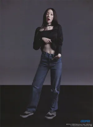金泰妍春日美妆文艺写真图片_7