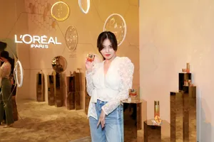 金泫雅精致元气代言写真图片