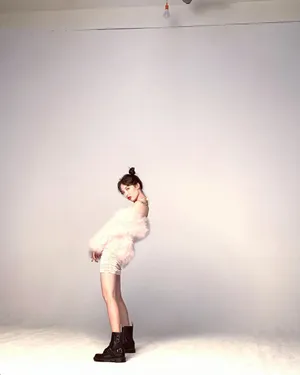 泫雅性感帅气写真花絮照图片_6