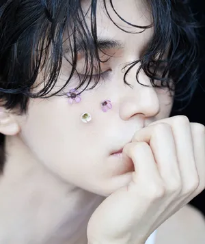 李栋旭性感黑白大片写真图片_5
