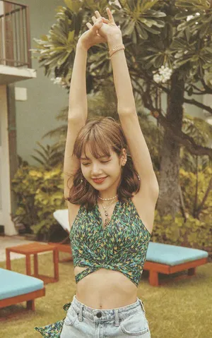 lisa性感迷人夏威夷写真图片_1