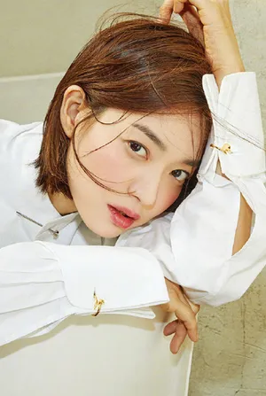 申敏儿性感妩媚写真图片_4