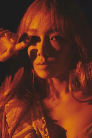 金泰妍光影性感专辑写真图片_2