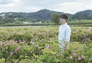 李栋旭浪漫写真花絮图片_2