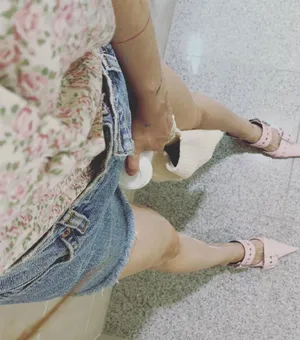 金泫雅牛仔短裤细长美腿性感图片_7