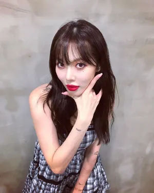 泫雅日系穿搭淑女气质图片_3