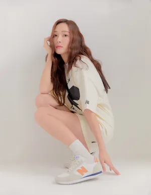 郑秀妍时尚靓丽大片写真图片_7