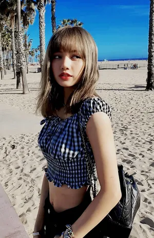 lisa清新养眼旅拍写真图片第1张
