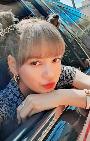 lisa可爱俏皮写真图片_3