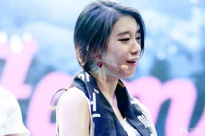 Tara朴智妍感性的天使 获粉丝大爱感动落泪_4