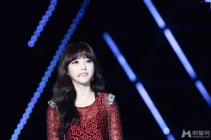 Tara朴素妍Dream Concert 变身唯美女神_2