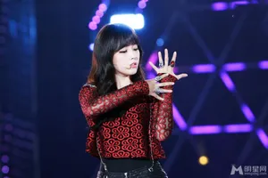 Tara朴素妍Dream Concert 变身唯美女神_6