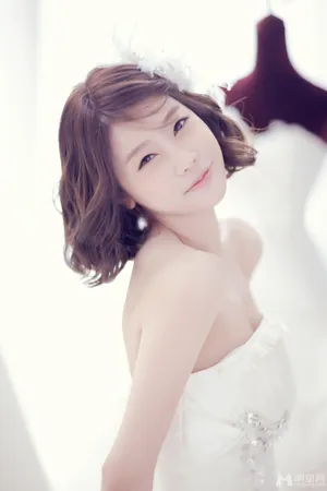 Girls Day白色唯美婚纱写真2_4