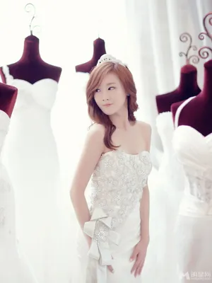 Girls Day白色唯美婚纱写真1_4