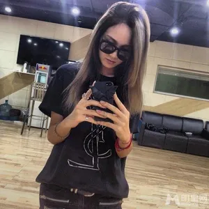 miss A孟佳私房生活可爱卖萌照_8
