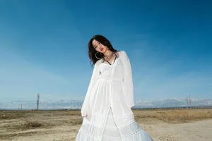 孟佳图片 孟佳MV最新写真图片第1张