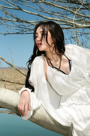 孟佳图片 孟佳MV最新写真图片_3