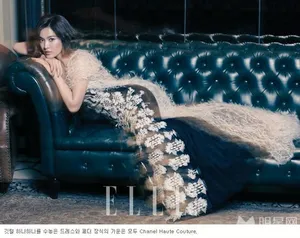 宋慧乔 ELLE杂志温婉写真（2）_2