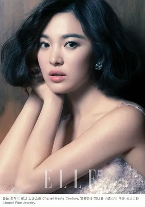 宋慧乔 ELLE杂志温婉写真（1）_3