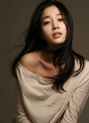 韩艺瑟榜上有名！ 韩国最美女星排行榜_3