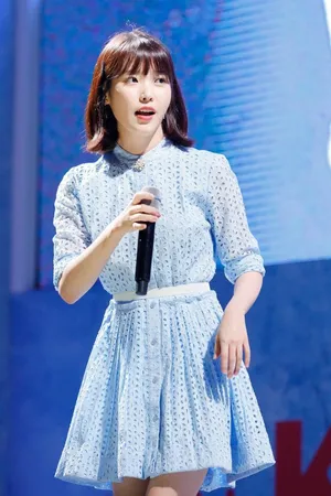 IU李智恩甜美可爱图片_8