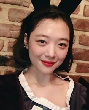 崔雪莉COS兔女郎清纯甜美写真图片