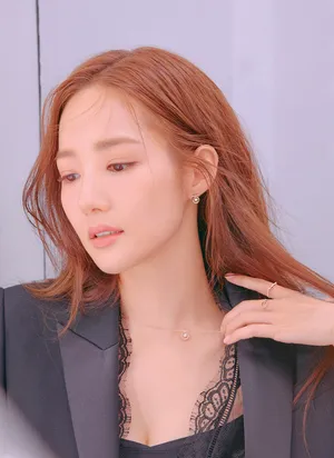 朴敏英超美代言写真图片_3