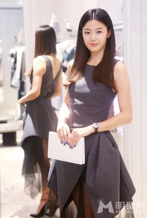 宋慧乔李孝利尹恩惠 图揭从女神回归女人韩星_3