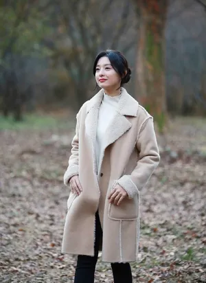 金智媛私服摄影花絮写真图片_2