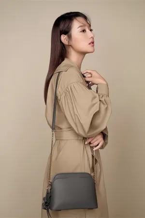 金智媛可爱甜美杂志写真图片_3