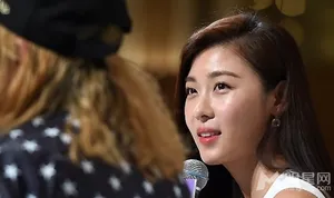 韩女星河智苑携手亲姐姐参加真人秀_12