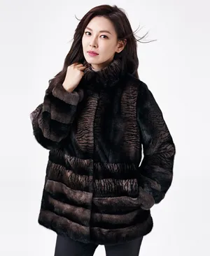 金素妍代言2015秋冬服饰2