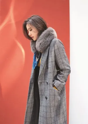 孙艺珍秋季端庄温柔气质写真图片