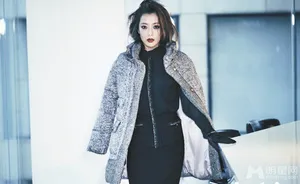 女神金喜善性感回归_5